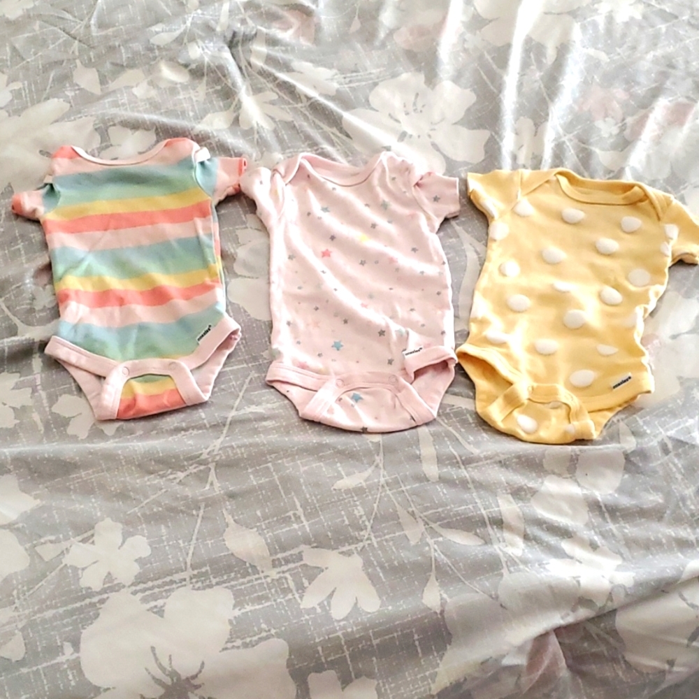 3 Gerber 0-3months onesies